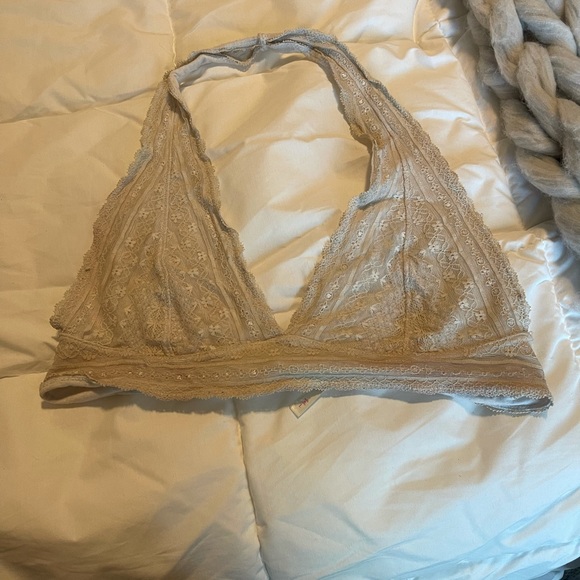 Collection of bras and bralettes - Picture 1 of 16
